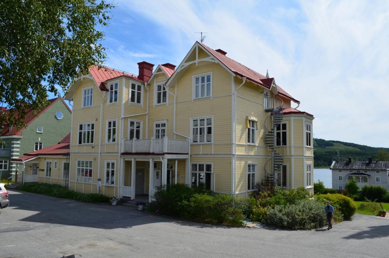 Soergardens Logi Bed & Breakfast Harnosand Exterior photo