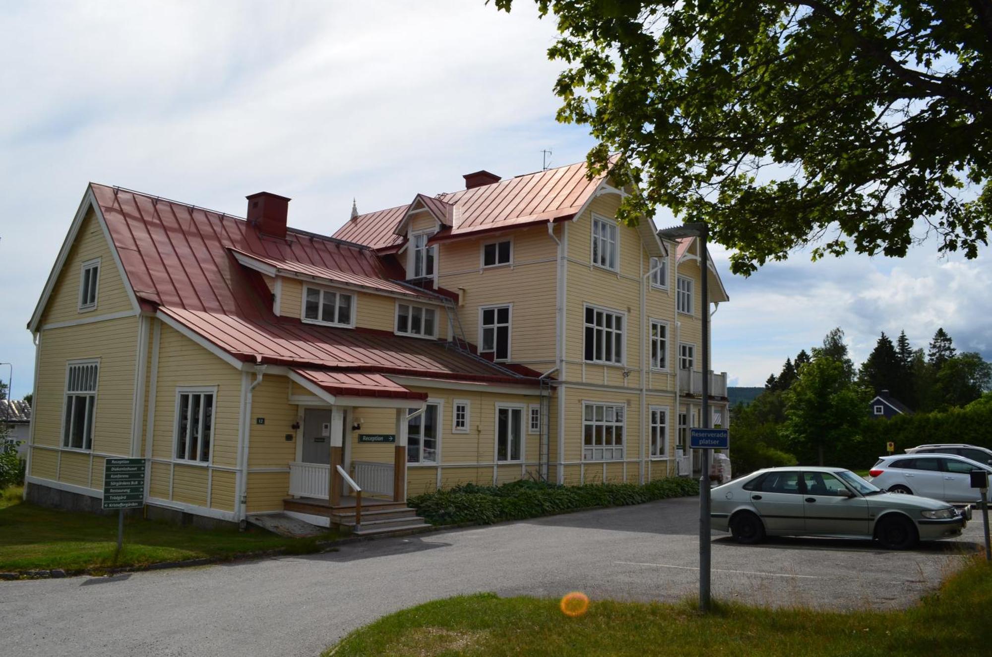 Soergardens Logi Bed & Breakfast Harnosand Exterior photo